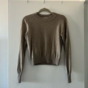 Everlane cashmere/wool sweater in tan color, XS
